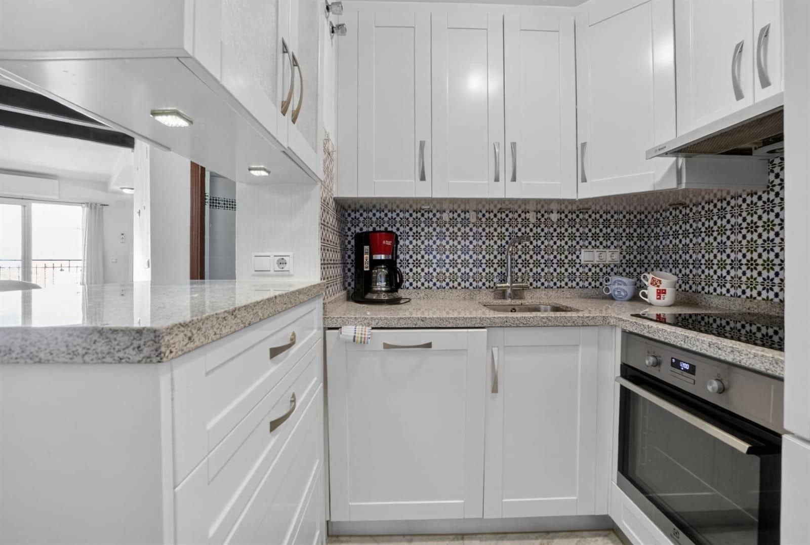 2 quarto Apartamento para venda em Torrevieja com piscina garagem - 255 000 € (Ref: 9902159)