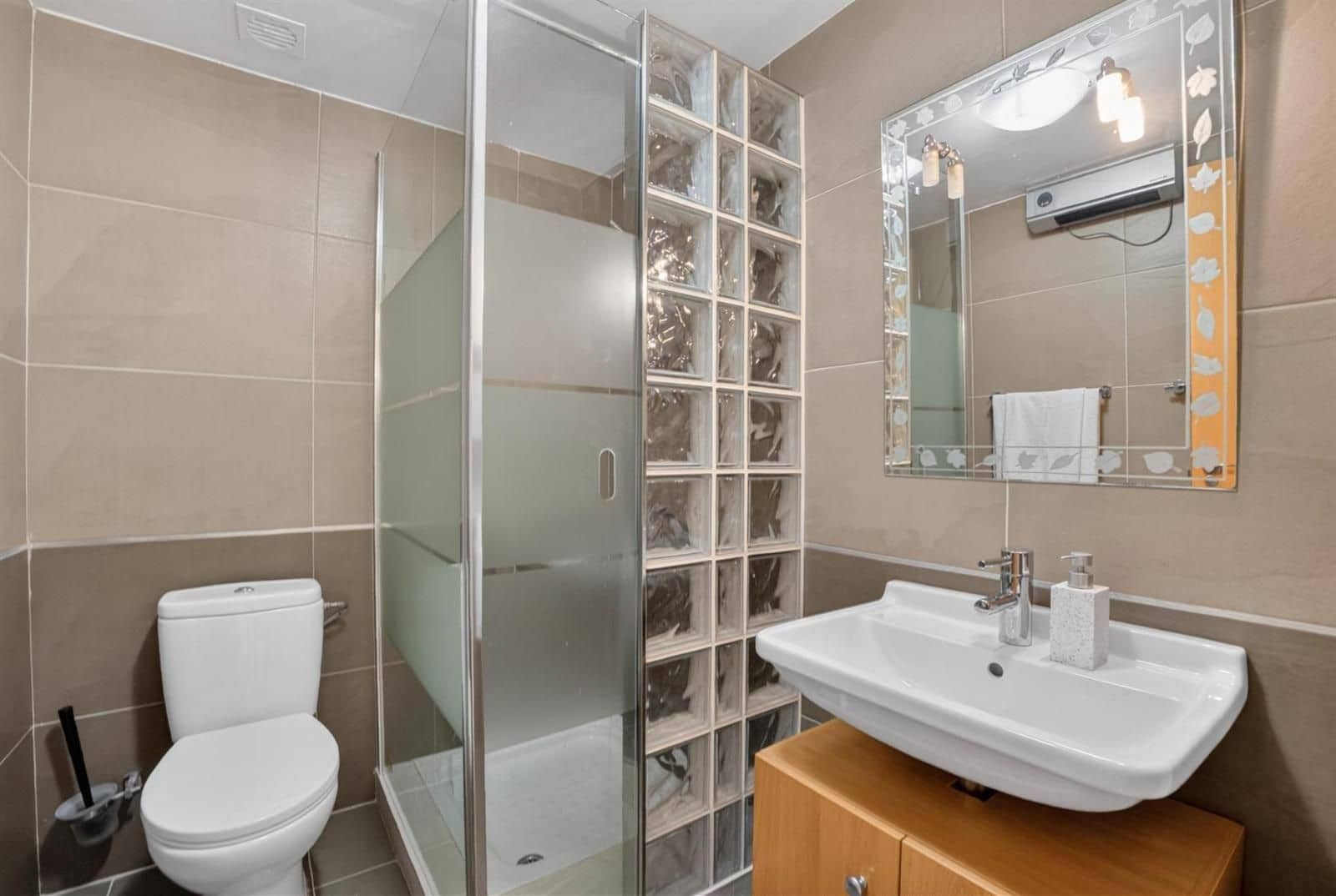 2 soverom Hus til salgs i Orihuela Costa med svømmebasseng - € 289 000 (Ref: 9902160)