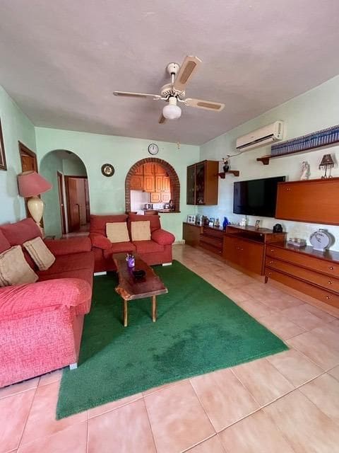 3 slaapkamer Villa te koop in Los Balcones met zwembad garage - € 399.000 (Ref: 9902162)