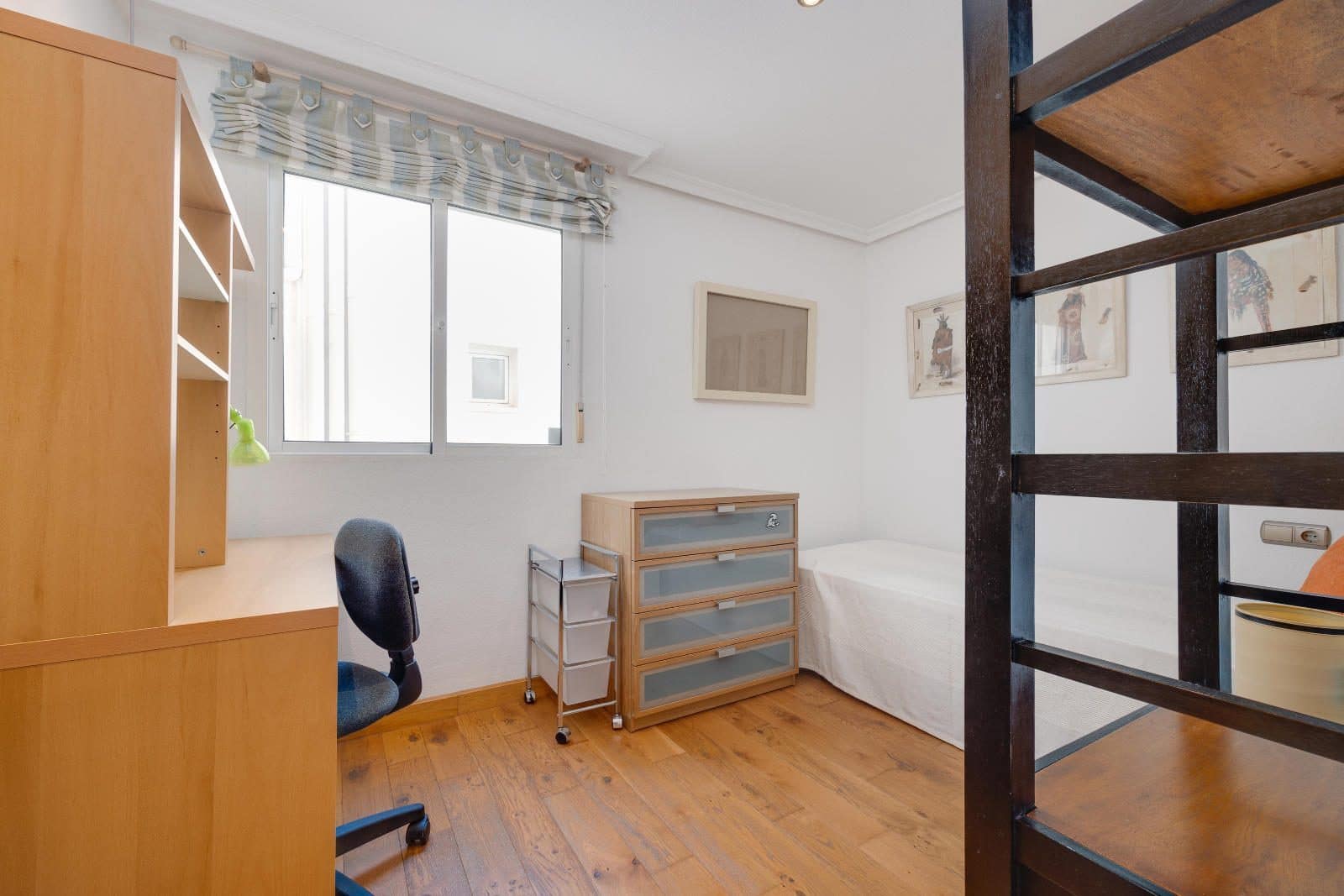 3 sypialnia Penthouse na sprzedaż w Torrevieja - 310 969 € (Ref: 9902385)
