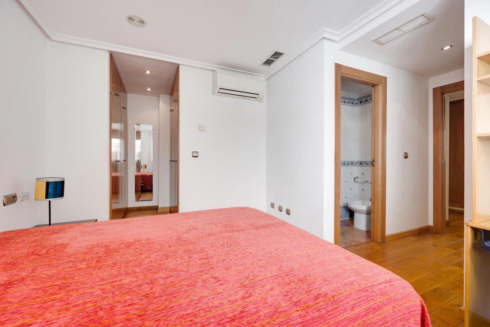 3 sypialnia Penthouse na sprzedaż w Torrevieja - 310 969 € (Ref: 9902385)