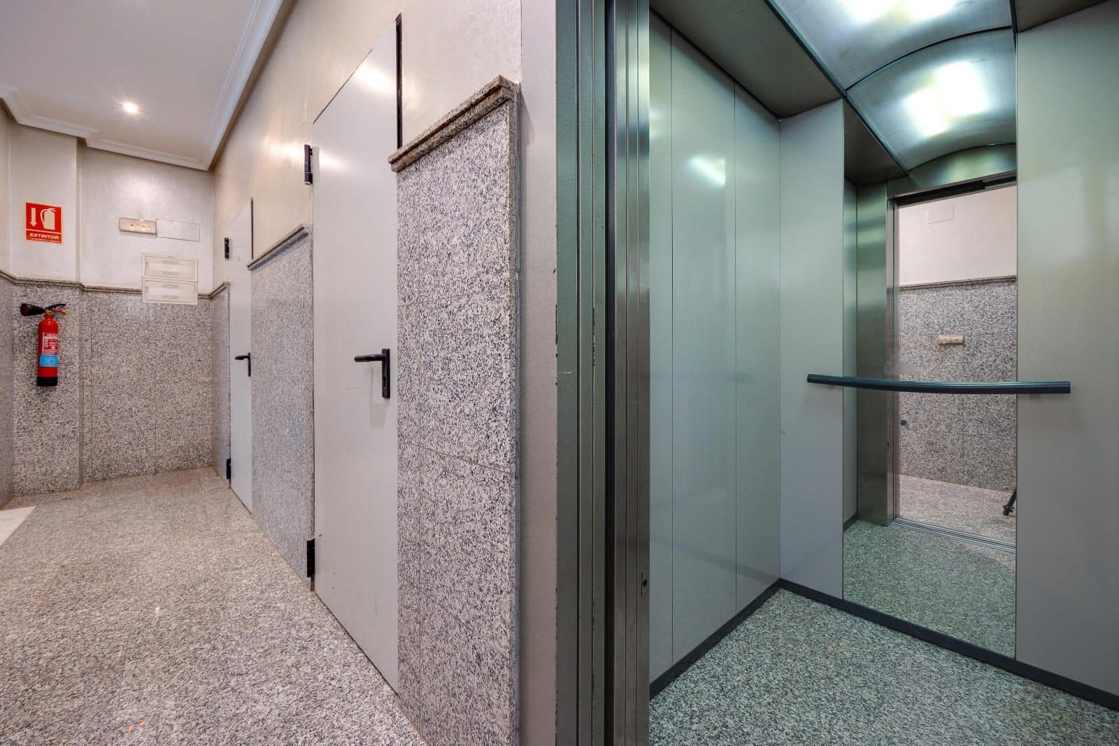3 sypialnia Penthouse na sprzedaż w Torrevieja - 310 969 € (Ref: 9902385)