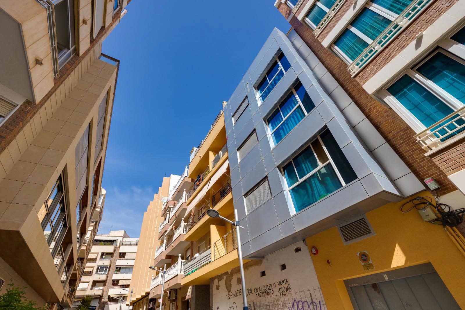 3 sypialnia Penthouse na sprzedaż w Torrevieja - 310 969 € (Ref: 9902385)