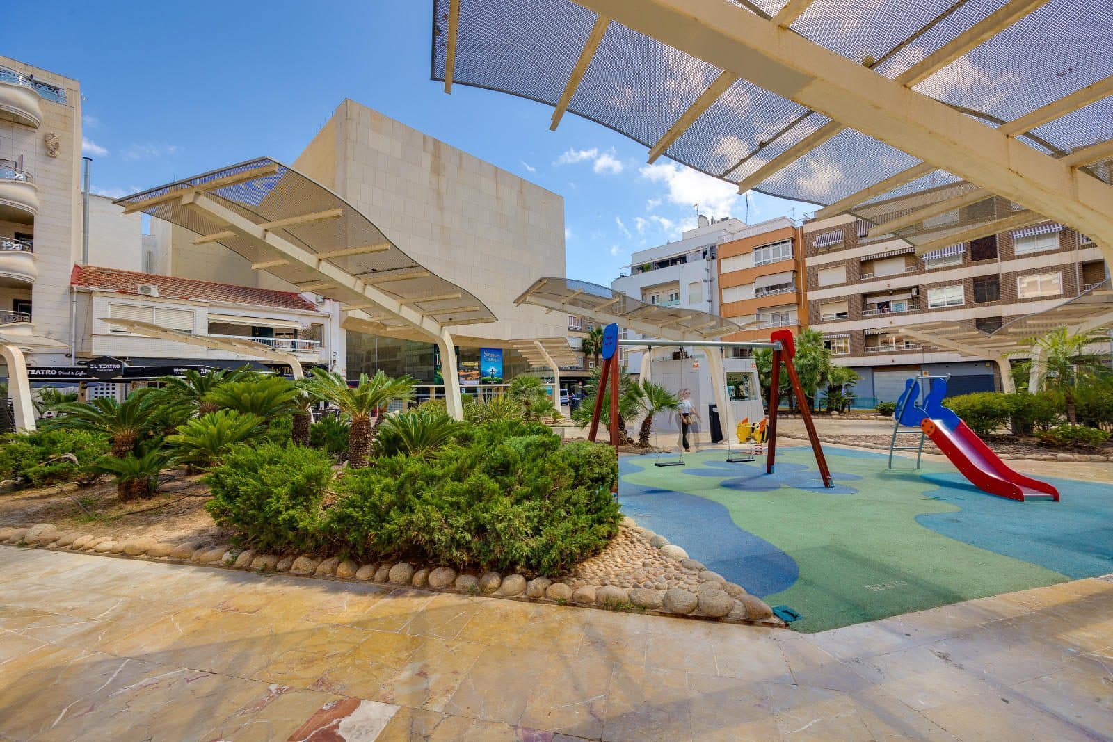 3 sypialnia Penthouse na sprzedaż w Torrevieja - 310 969 € (Ref: 9902385)