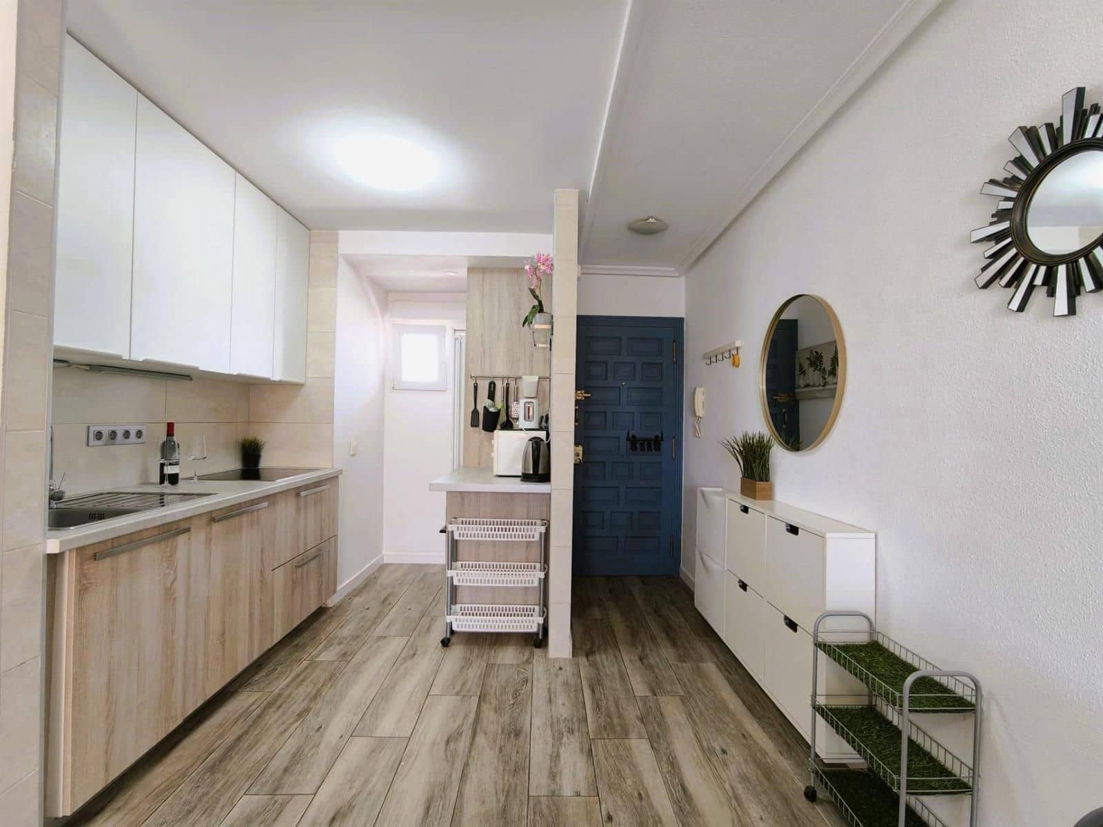 2 soverom Leilighet til salgs i Torrevieja med svømmebasseng garasje - € 169 900 (Ref: 9909004)