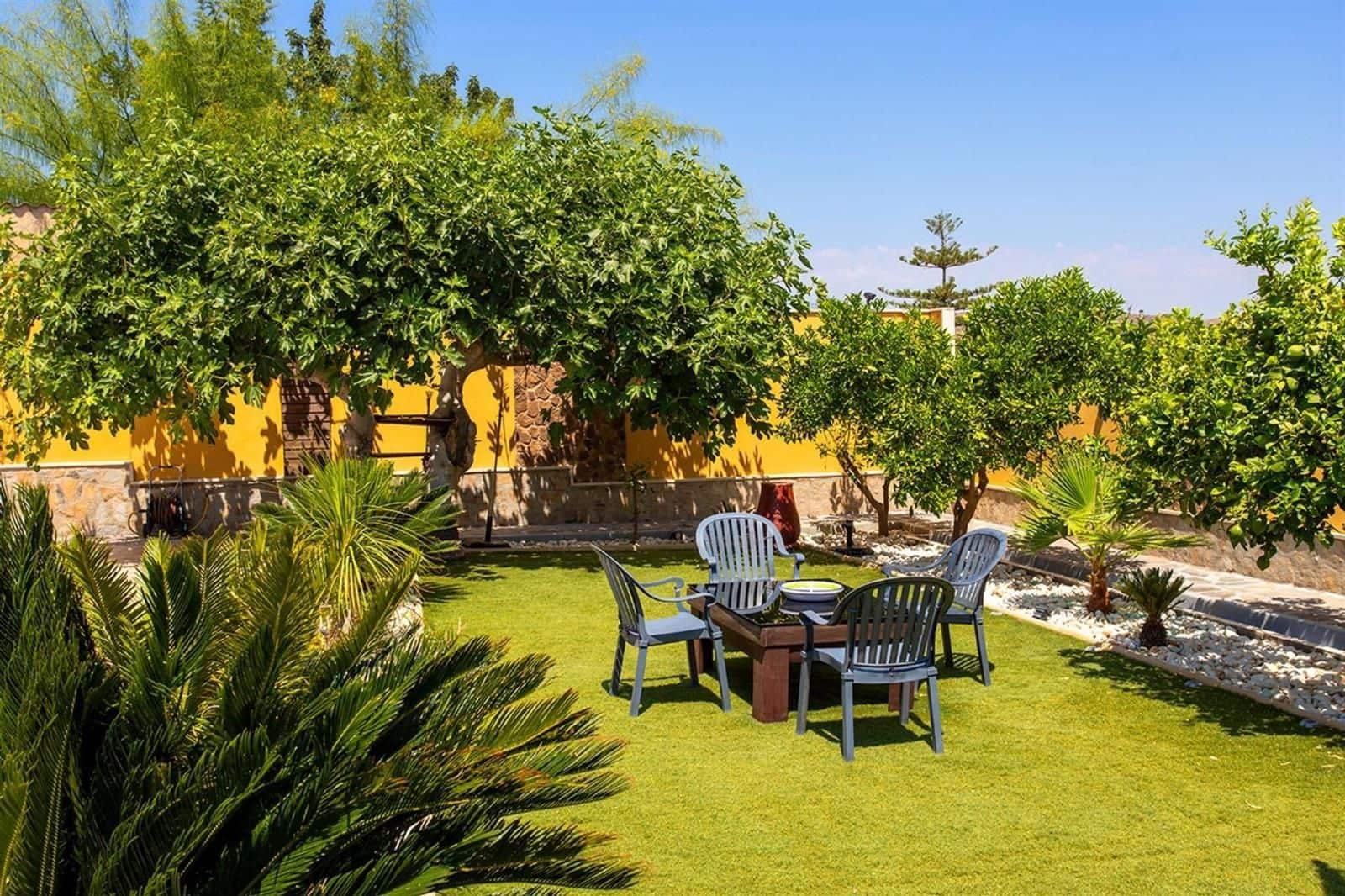 5 bedroom Villa for sale in Orihuela with garage - € 490,000 (Ref: 9925177)