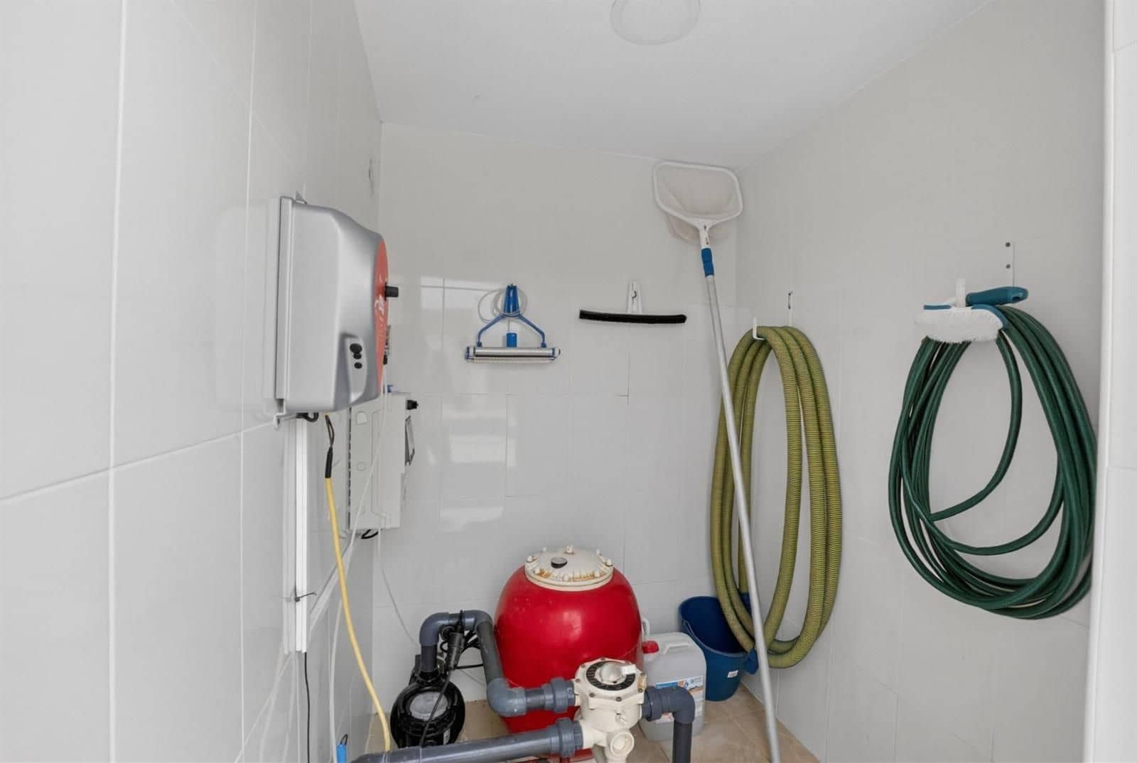 3 chambre Villa/Maison à vendre à La Florida avec piscine garage - 575 000 € (Ref: 9932538)