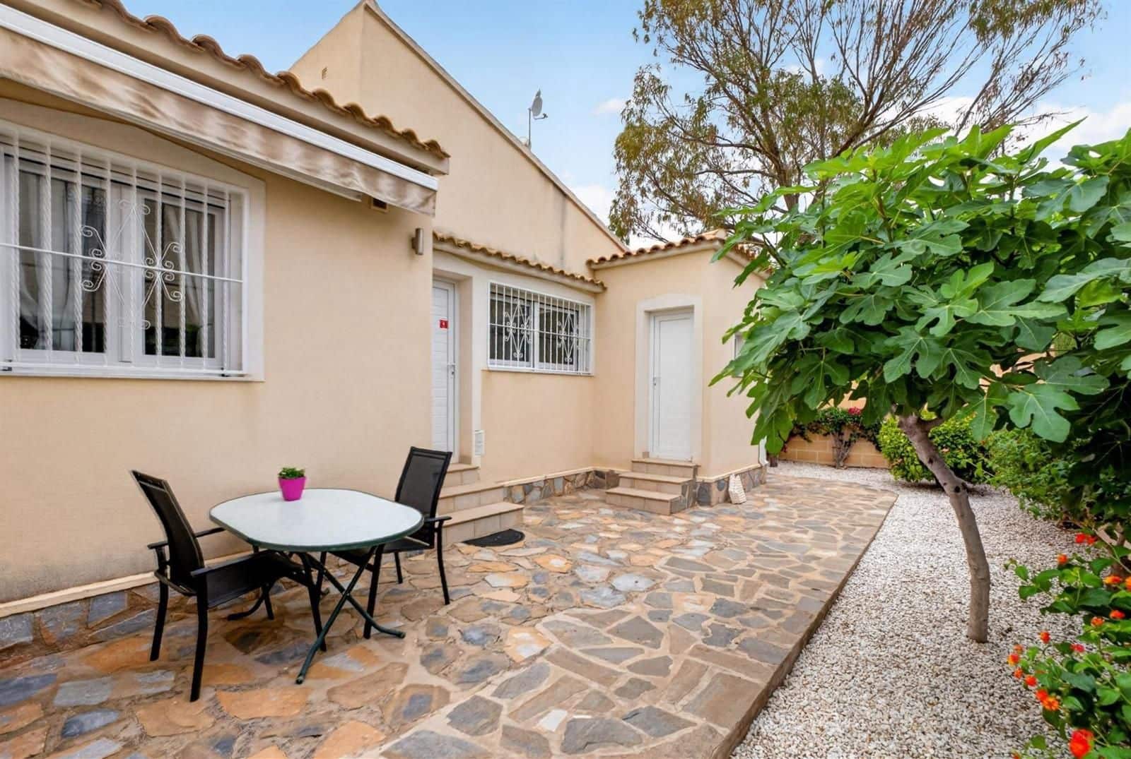 3 chambre Villa/Maison à vendre à La Florida avec piscine garage - 575 000 € (Ref: 9932538)