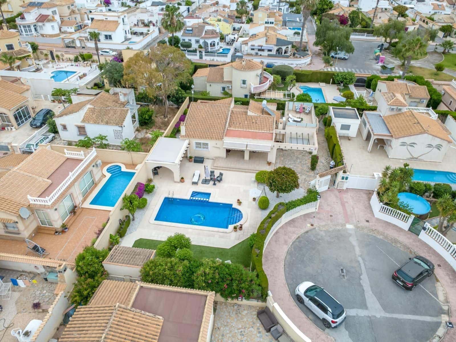 3 chambre Villa/Maison à vendre à La Florida avec piscine garage - 575 000 € (Ref: 9932538)