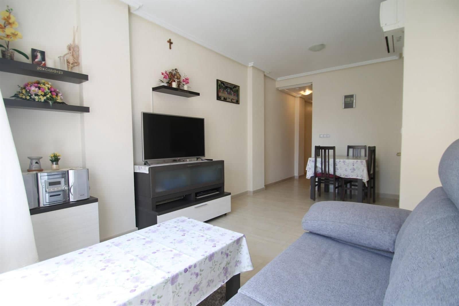 2 slaapkamer Flat te koop in Torrevieja - € 129.000 (Ref: 9932540)