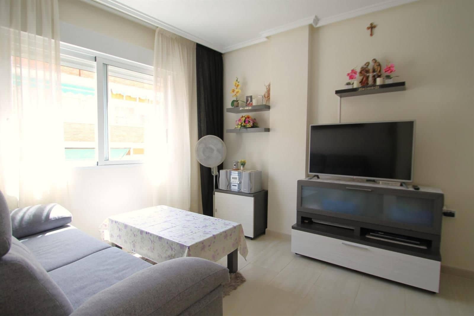 2 slaapkamer Flat te koop in Torrevieja - € 129.000 (Ref: 9932540)