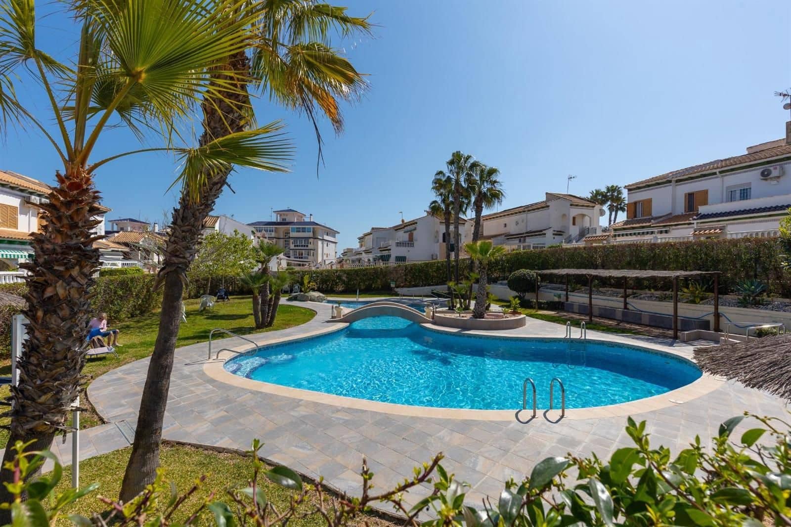 Appartamento in vendita in La Mata con piscina - 107.260 € (Rif: 9932542)
