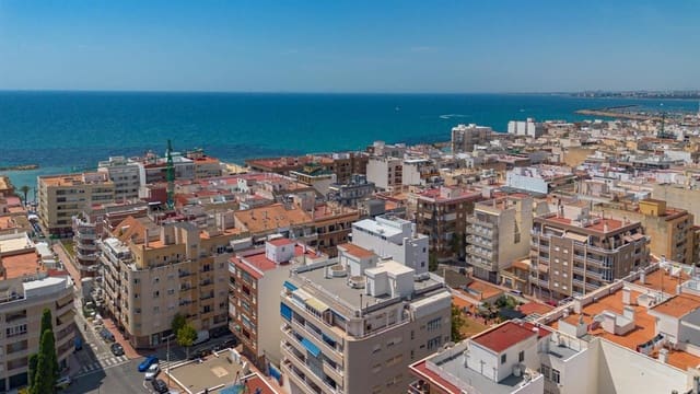 3 soveværelse Lejlighed til salg i Playa del Cura, Torrevieja - € 184.900 (Ref: 9944373)