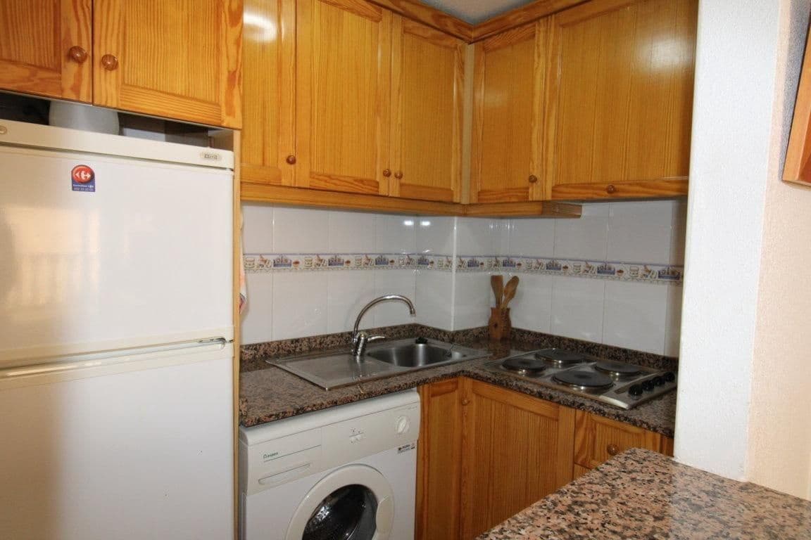 1 slaapkamer Flat te koop in Torrevieja - € 112.260 (Ref: 9950221)