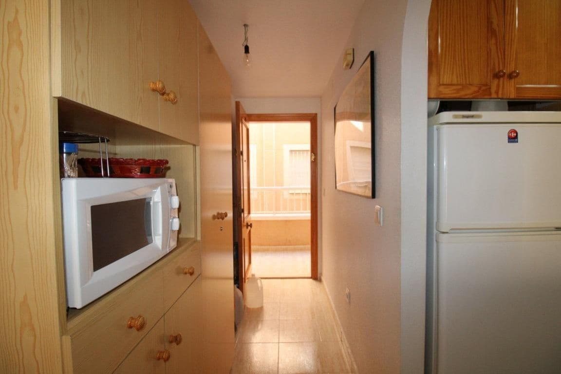 1 slaapkamer Flat te koop in Torrevieja - € 112.260 (Ref: 9950221)