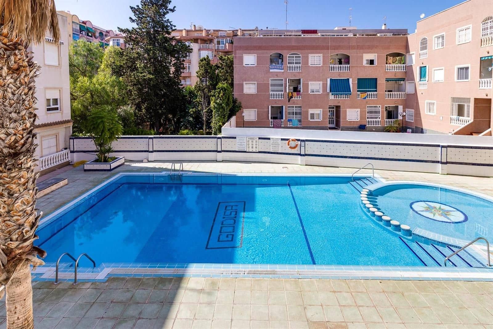 2 bedroom Flat for sale in Torrevieja - € 155,000 (Ref: 9950222)