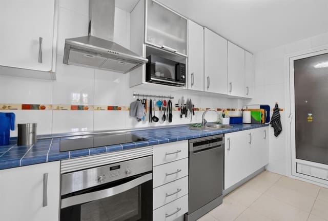3 makuuhuone Omakotitalo myytävänä paikassa Zeniamar - Horizonte - La Campana, Orihuela mukana uima-altaan 
autotalli - 399 000 € (Ref: 9953386)
