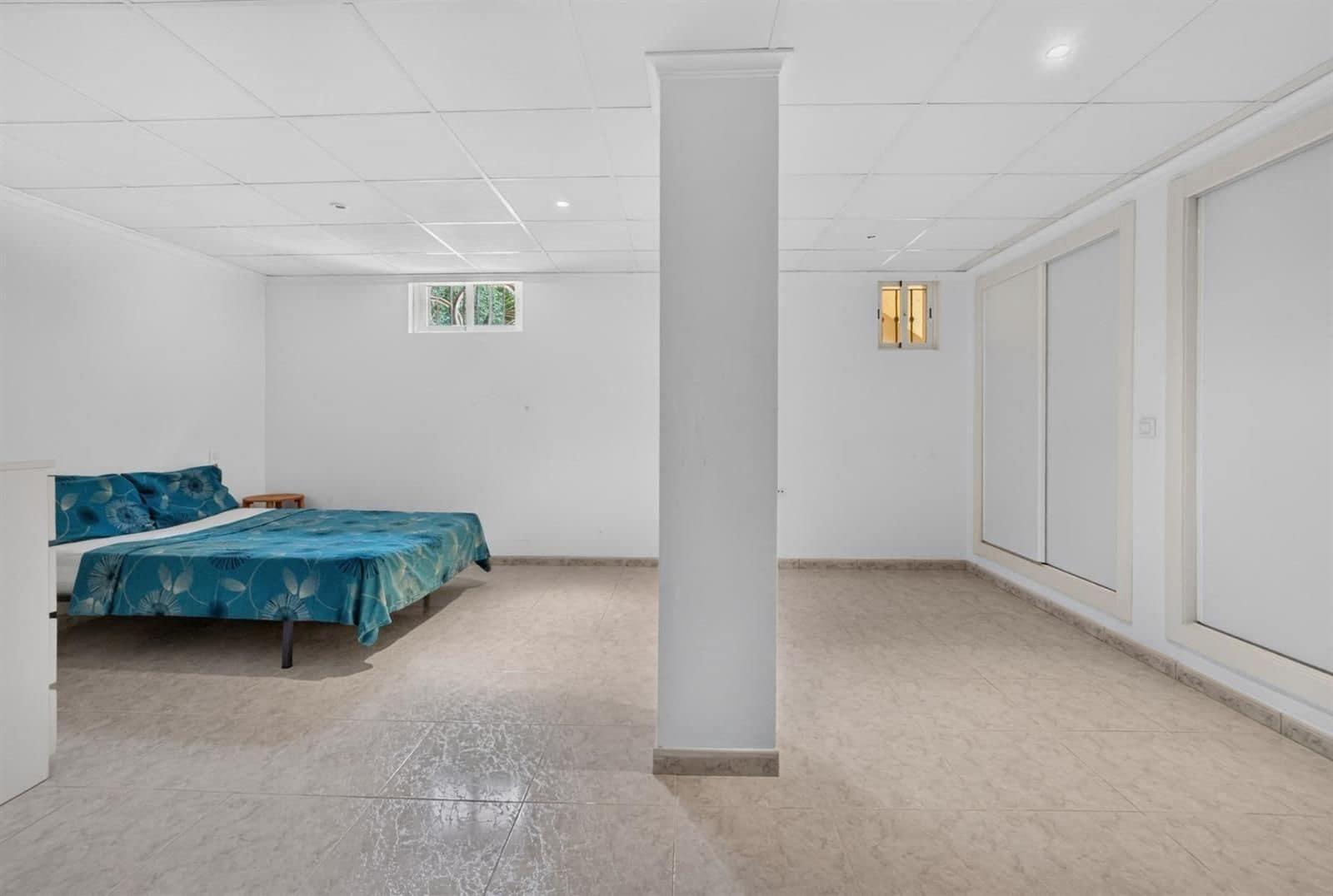 3 soveværelse Villa til salg i Orihuela Costa med swimmingpool garage - € 299.000 (Ref: 9953387)
