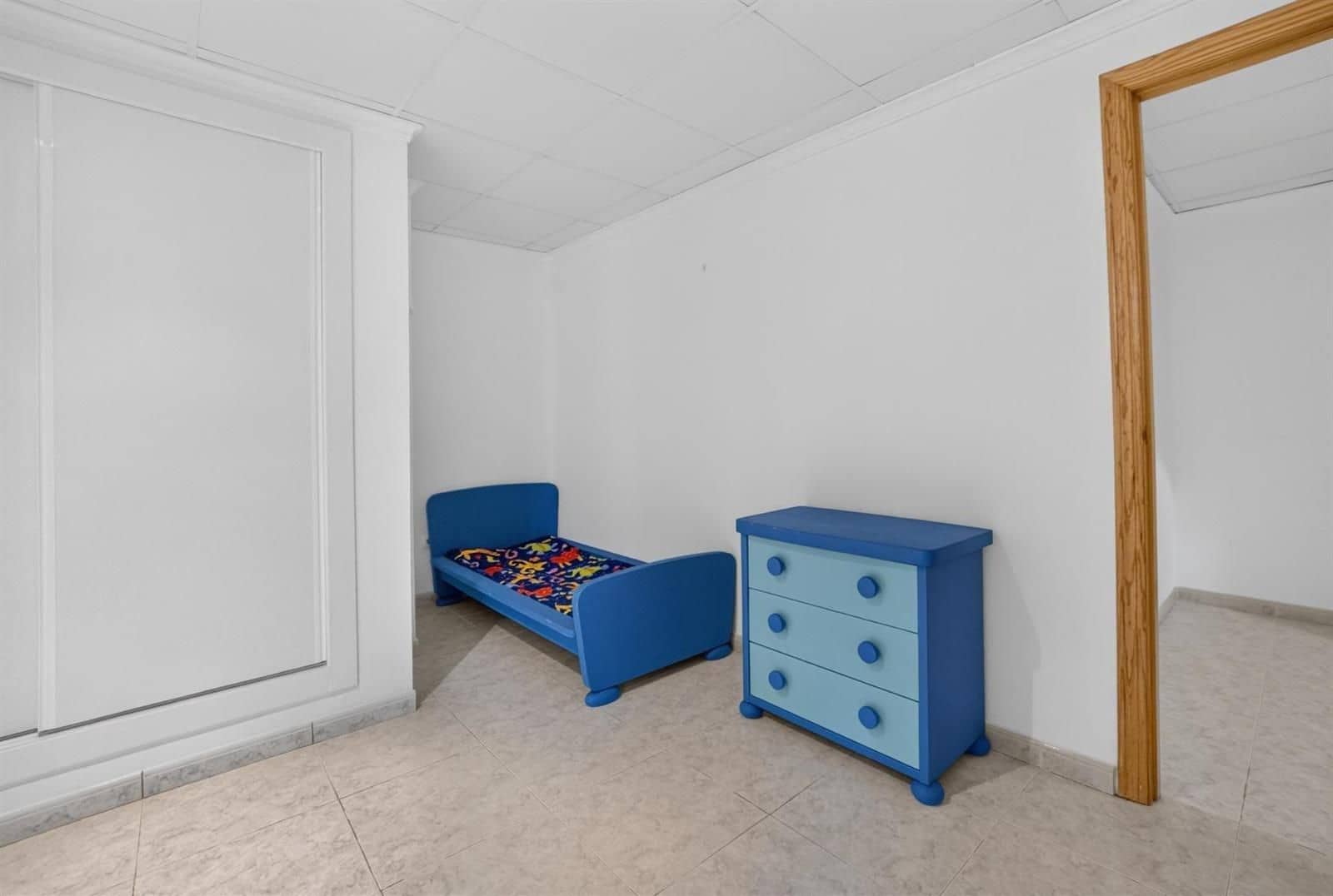 3 soveværelse Villa til salg i Orihuela Costa med swimmingpool garage - € 299.000 (Ref: 9953387)
