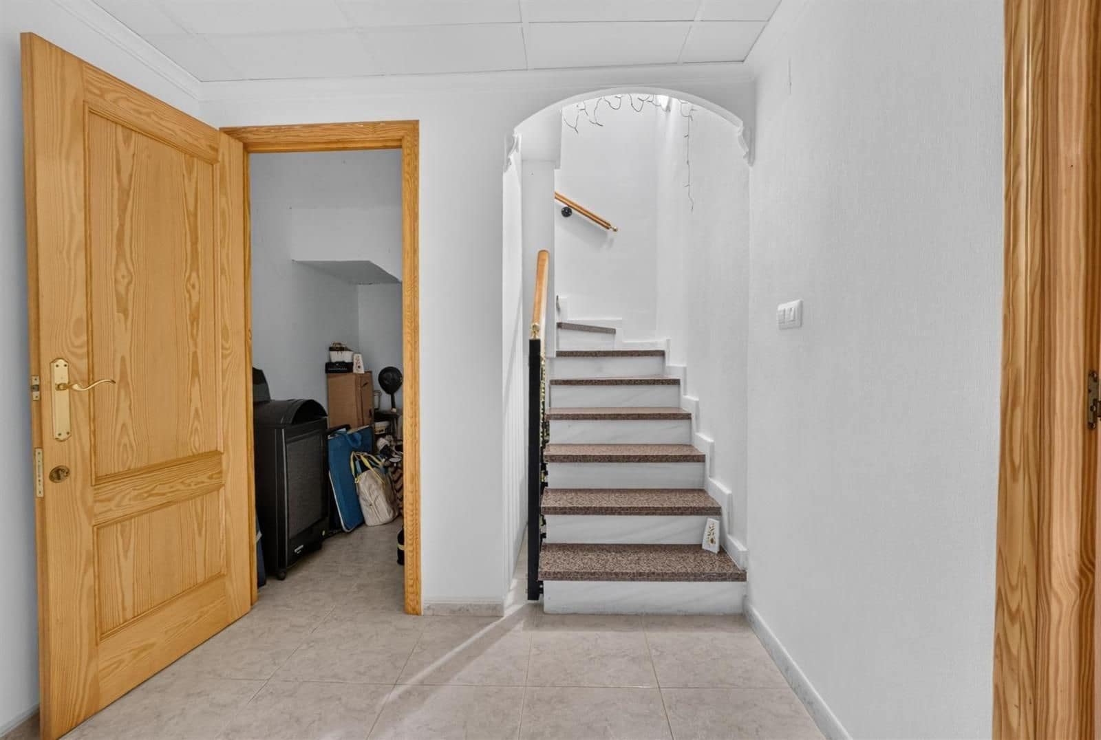 3 soveværelse Villa til salg i Orihuela Costa med swimmingpool garage - € 299.000 (Ref: 9953387)