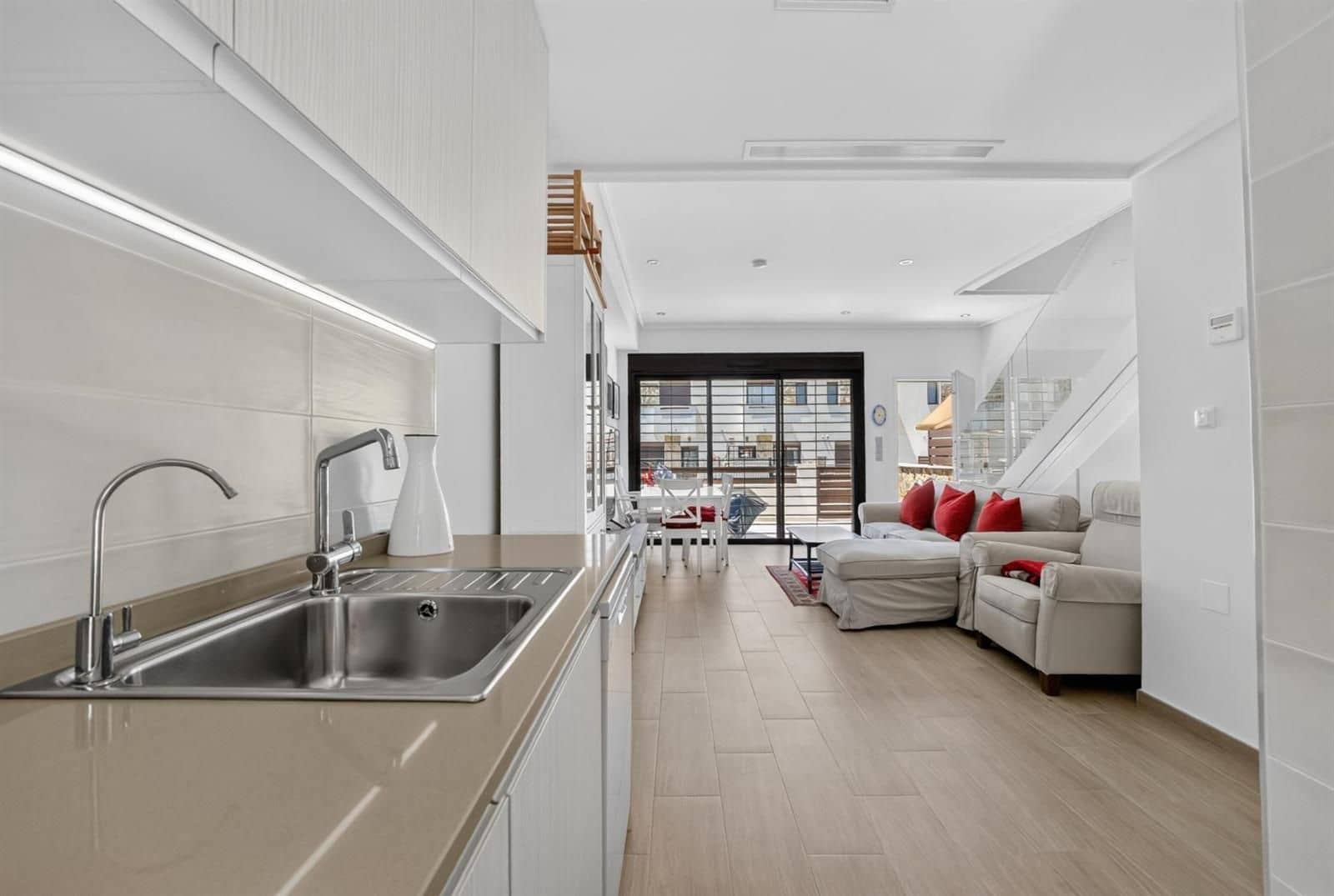 3 soverom Hus til salgs i Torrevieja med svømmebasseng garasje - € 323 000 (Ref: 9953388)