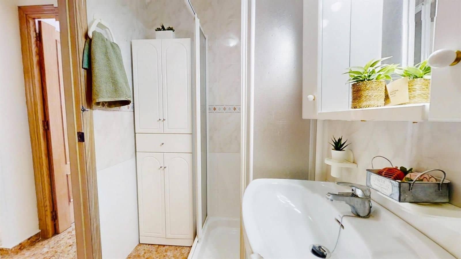 2 quarto Apartamento para venda em Torrevieja com piscina garagem - 138 500 € (Ref: 9956281)
