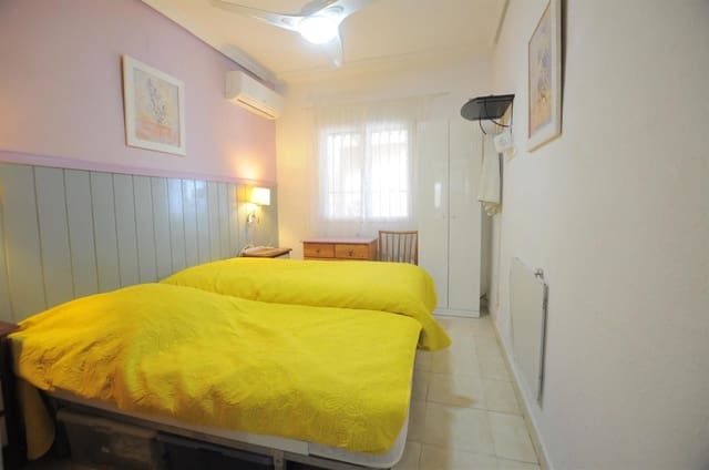3 soveværelse Villa til salg i San Miguel de Salinas med swimmingpool garage - € 179.990 (Ref: 9956282)