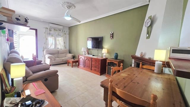 3 soveværelse Villa til salg i San Miguel de Salinas med swimmingpool garage - € 179.990 (Ref: 9956282)