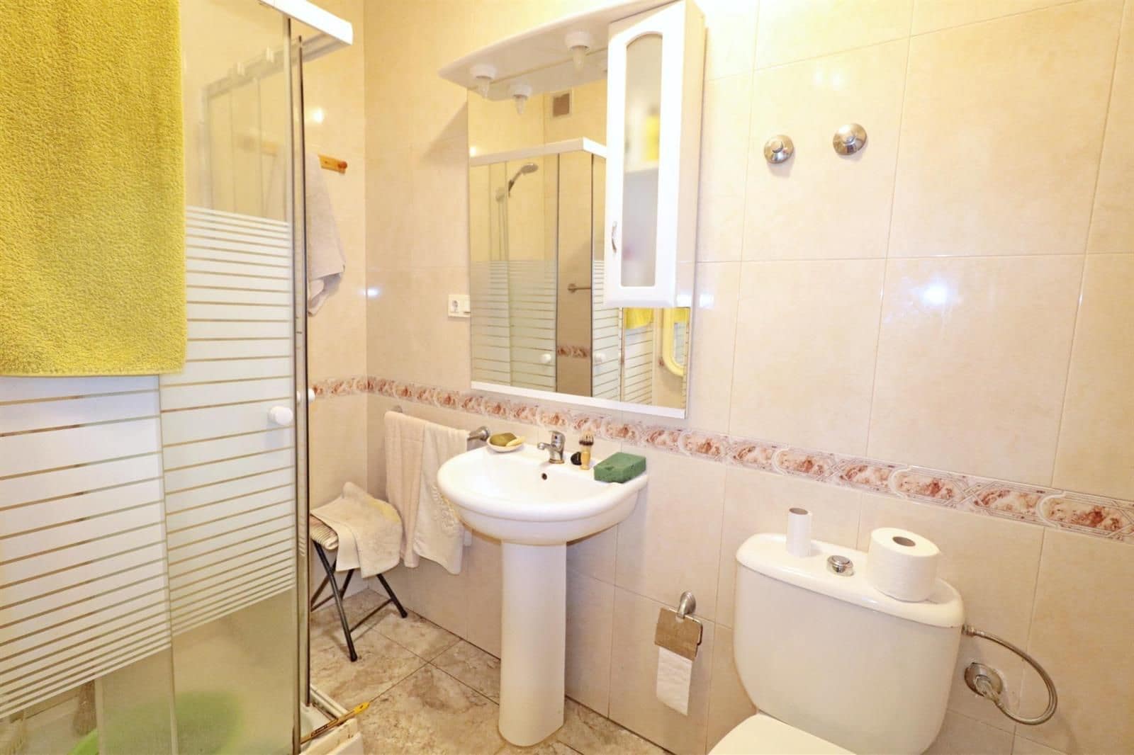 4 soveværelse Villa til salg i Torrevieja med swimmingpool garage - € 189.000 (Ref: 9956289)