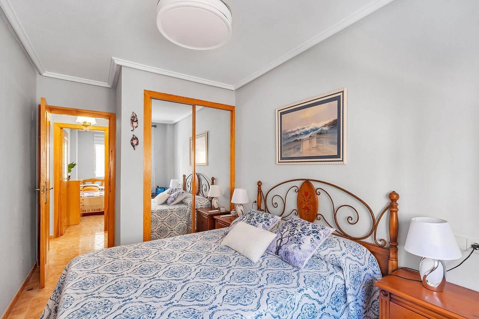 2 makuuhuone Asunto myytävänä paikassa Torrevieja mukana uima-altaan - 143 000 € (Ref: 9956290)