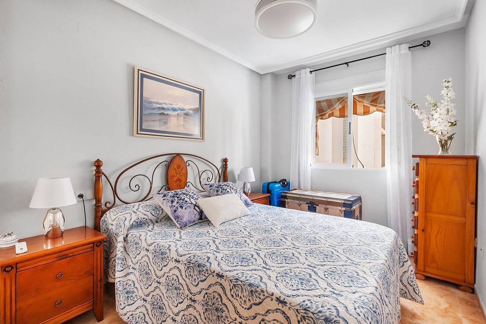 2 makuuhuone Asunto myytävänä paikassa Torrevieja mukana uima-altaan - 143 000 € (Ref: 9956290)