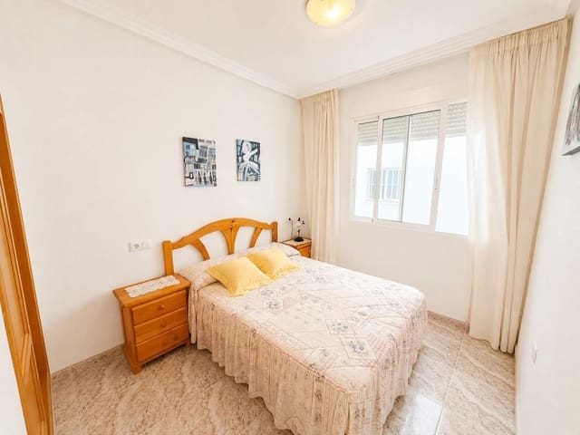 2 chambre Appartement à vendre à Avenida Habaneras - Curva de Palangre, Torrevieja - 159 000 € (Ref: 9965587)