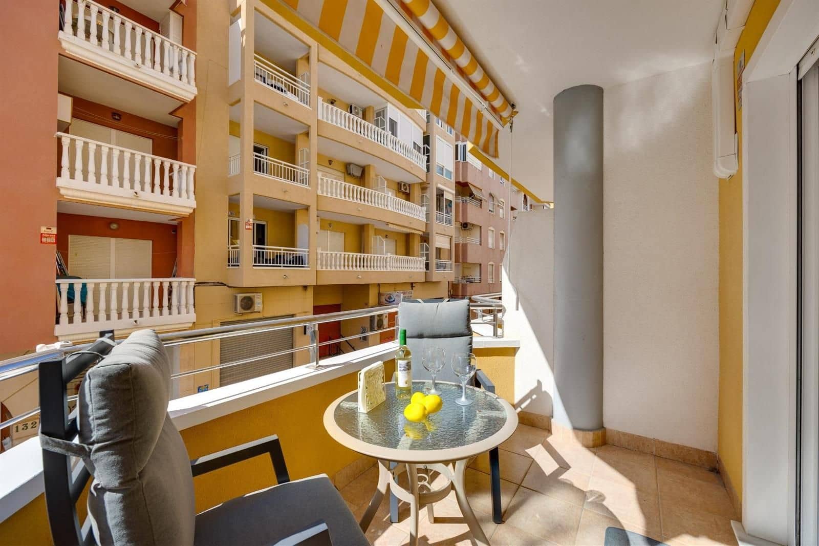 2 soveværelse Lejlighed til salg i Torrevieja - € 173.000 (Ref: 9965588)