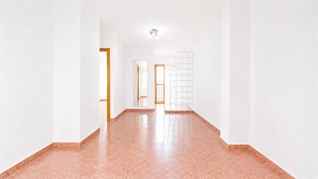 3 soveværelse Lejlighed til salg i Antonio Machado, Torrevieja - € 127.000 (Ref: 9965590)