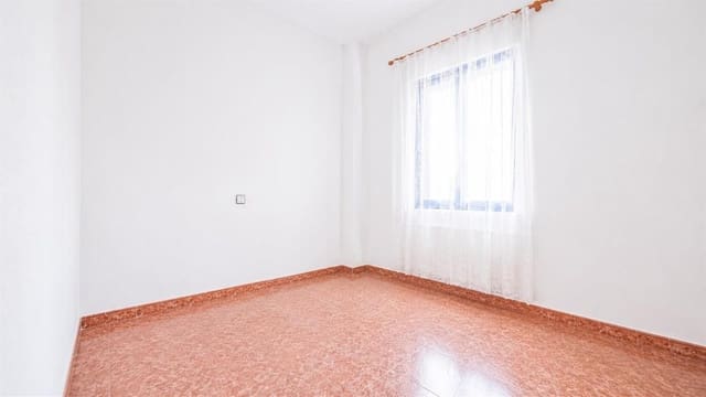 3 soveværelse Lejlighed til salg i Antonio Machado, Torrevieja - € 127.000 (Ref: 9965590)