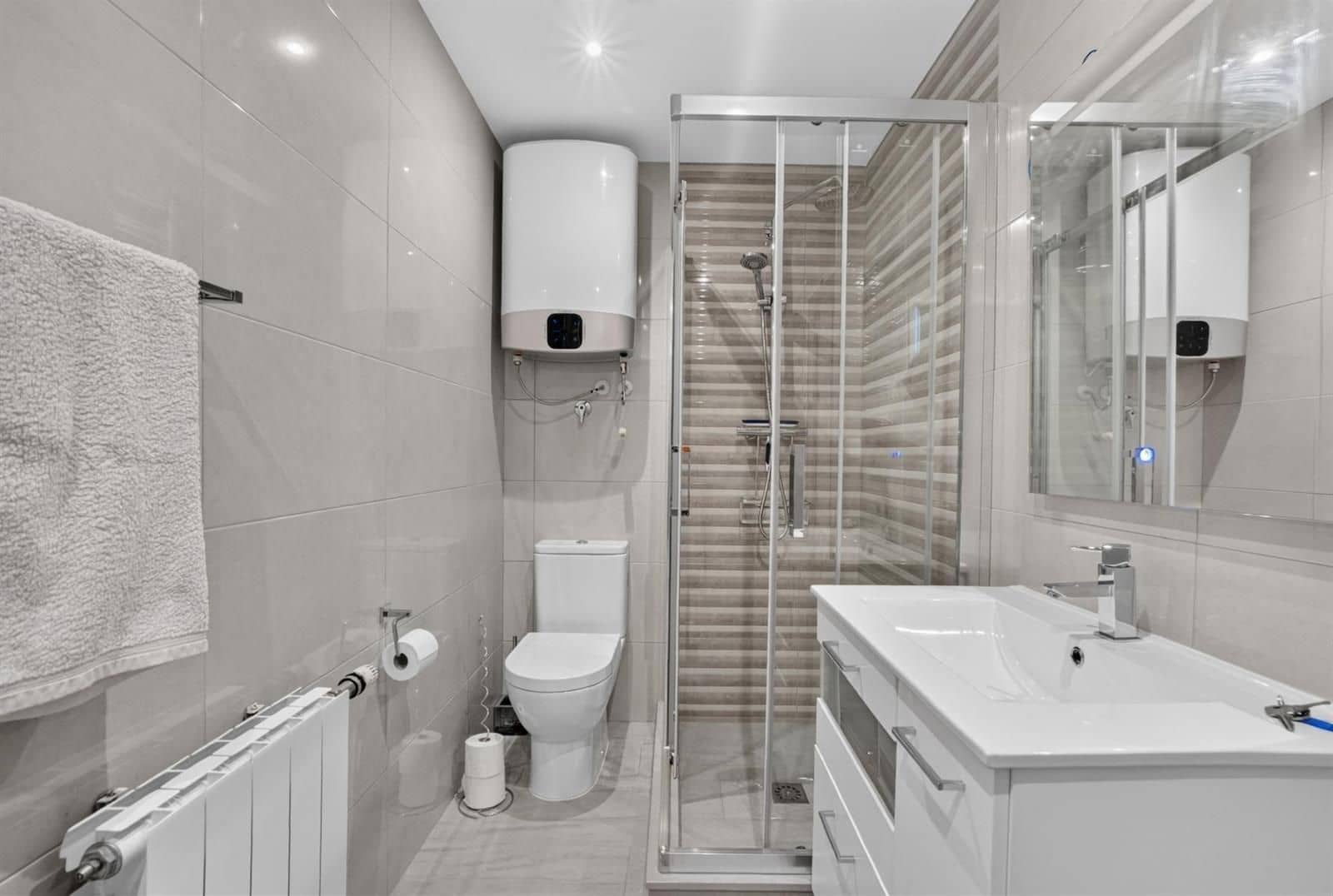 3 slaapkamer Villa te koop in San Luis met zwembad garage - € 359.000 (Ref: 9981433)