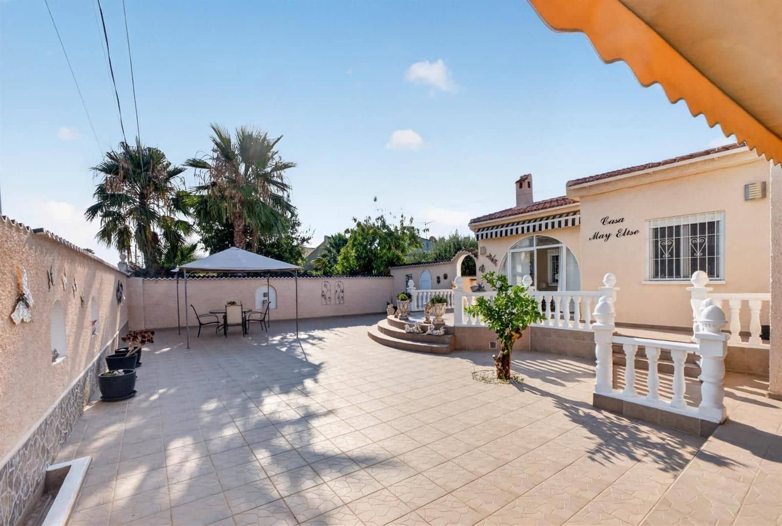 3 slaapkamer Villa te koop in San Luis met zwembad garage - € 359.000 (Ref: 9981433)