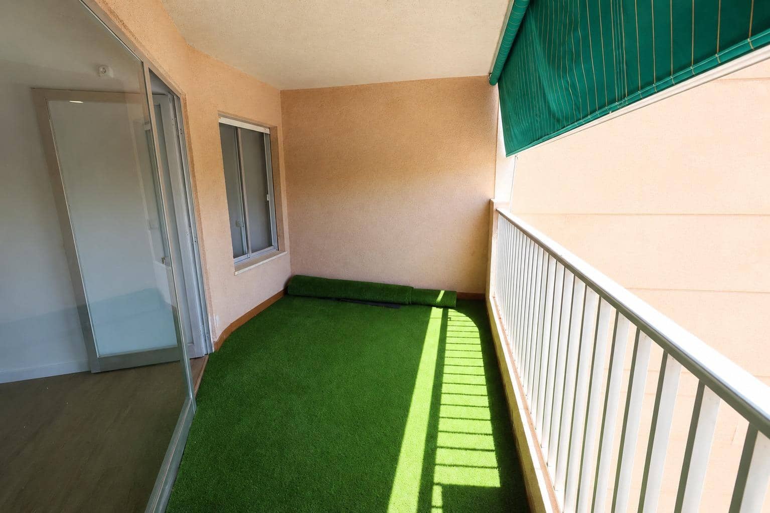 3 soveværelse Lejlighed til salg i La Zenia - € 275.000 (Ref: 9983347)