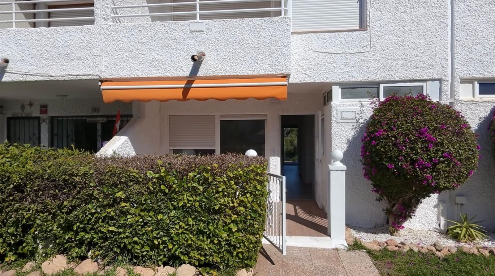 2 makuuhuone Bungalow myytävänä paikassa Orihuela Costa - 199 000 € (Ref: 9983350)