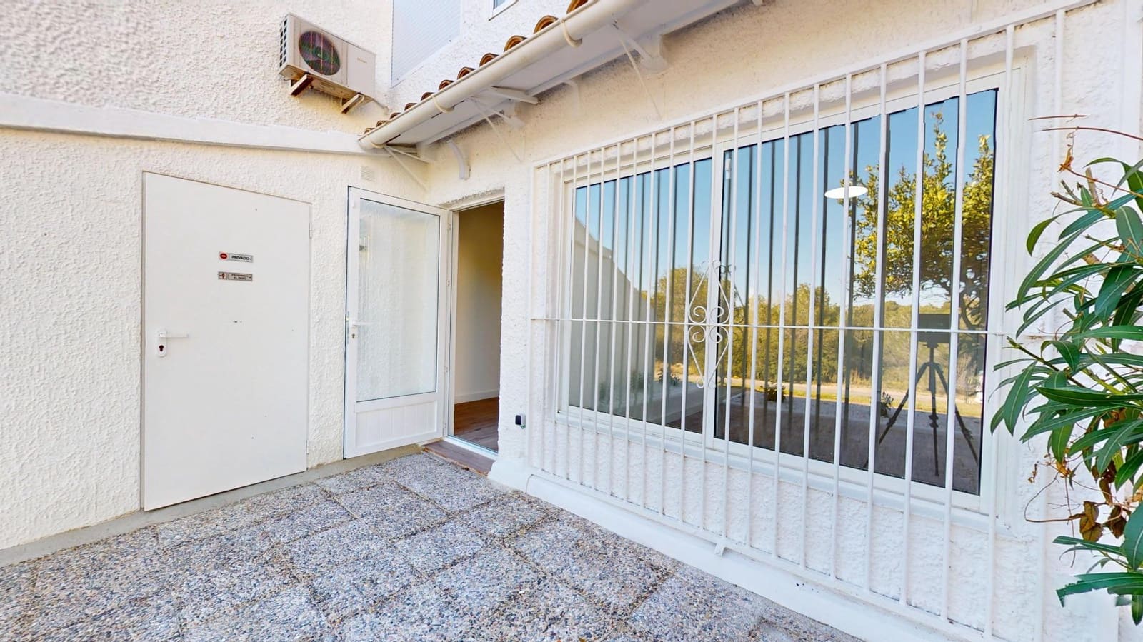 2 makuuhuone Bungalow myytävänä paikassa Orihuela Costa - 199 000 € (Ref: 9983350)