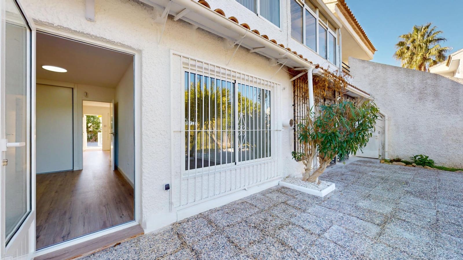 2 makuuhuone Bungalow myytävänä paikassa Orihuela Costa - 199 000 € (Ref: 9983350)