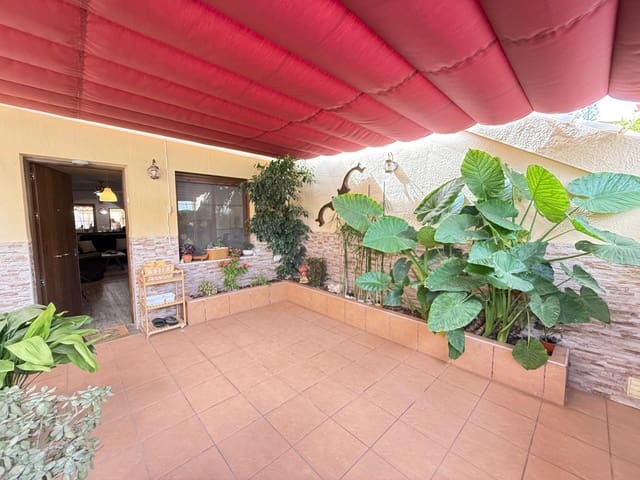 3 soverom Hus til salgs i Los Balcones - Los Altos, Torrevieja - € 320 000 (Ref: 9983355)
