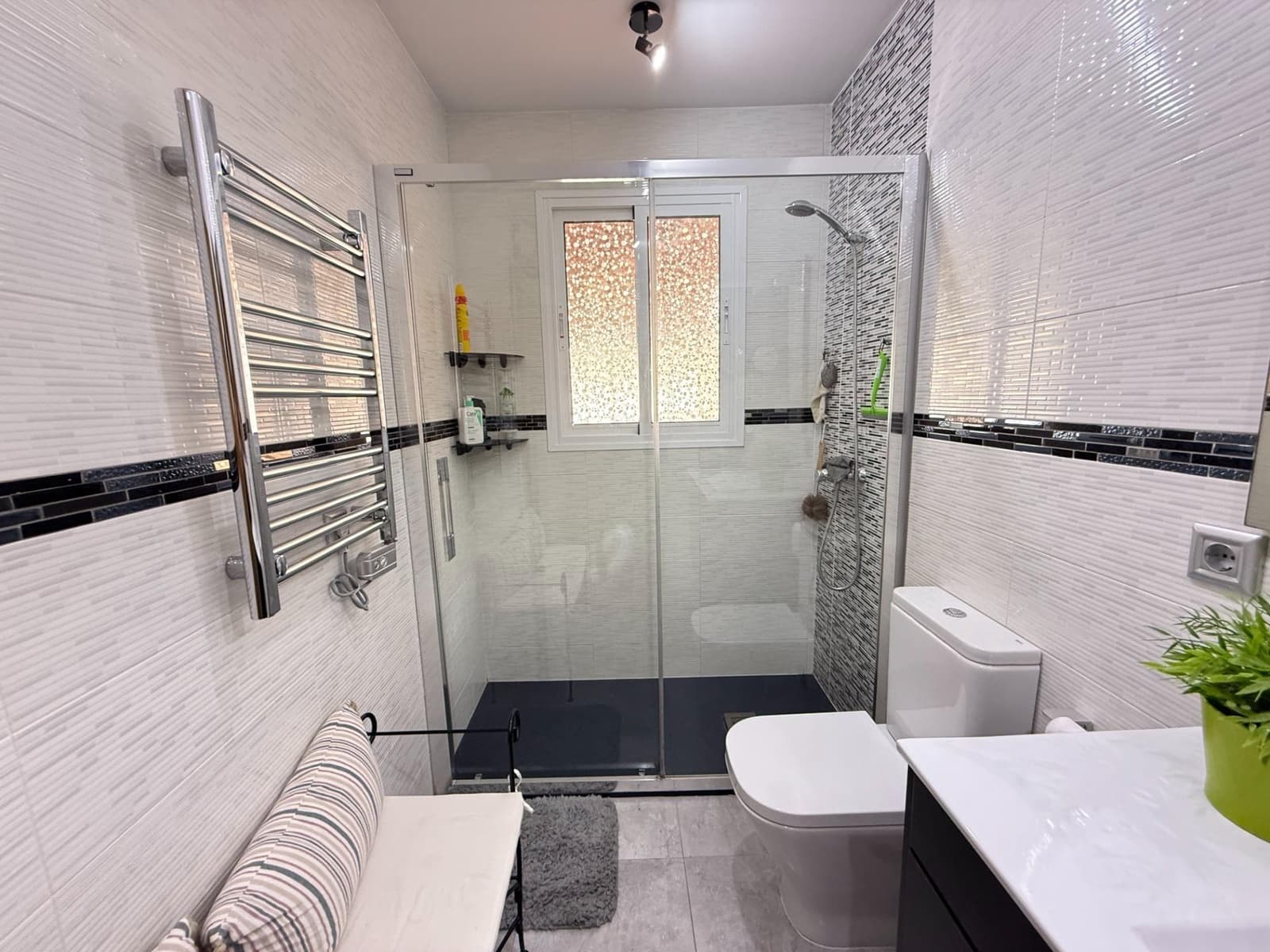 3 bedroom Townhouse for sale in Torrevieja - € 320,000 (Ref: 9983355)