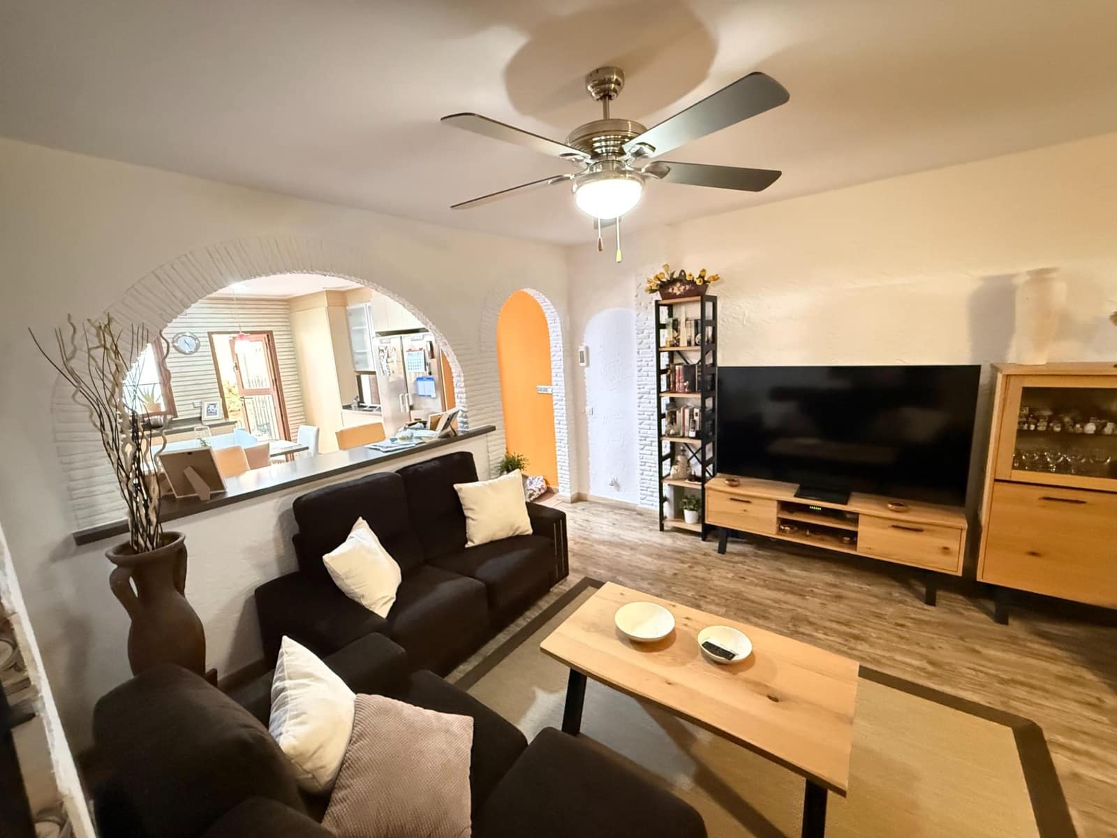 3 bedroom Townhouse for sale in Torrevieja - € 320,000 (Ref: 9983355)