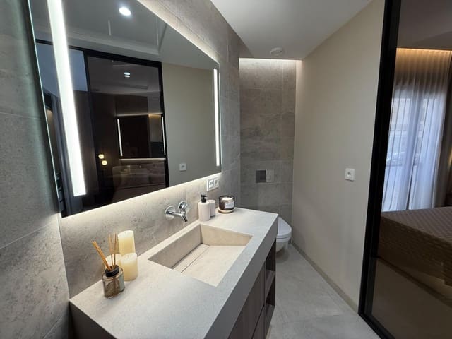 1 soveværelse Lejlighed til salg i Playa de los Locos, Torrevieja - € 170.000 (Ref: 9983357)