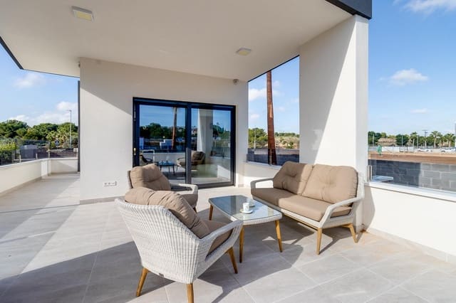 Apartamento de 2 habitaciones en El Chaparral, Torrevieja en venta - 307.000 € (Ref: 9983362)