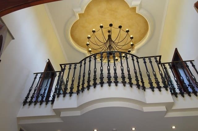 5 slaapkamer Villa te koop in Dehesa de Campoamor, Orihuela - € 1.250.000 (Ref: 9983377)