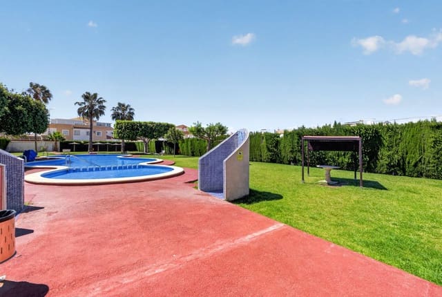 2 chambre Appartement à vendre à El Limonar, Torrevieja - 124 900 € (Ref: 9983380)