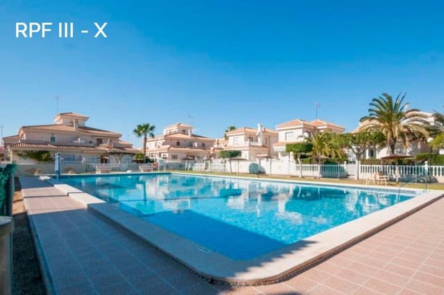 3 soveværelse Semi-Rækkehus til salg i Playa Flamenca, Orihuela - € 297.000 (Ref: 9983384)