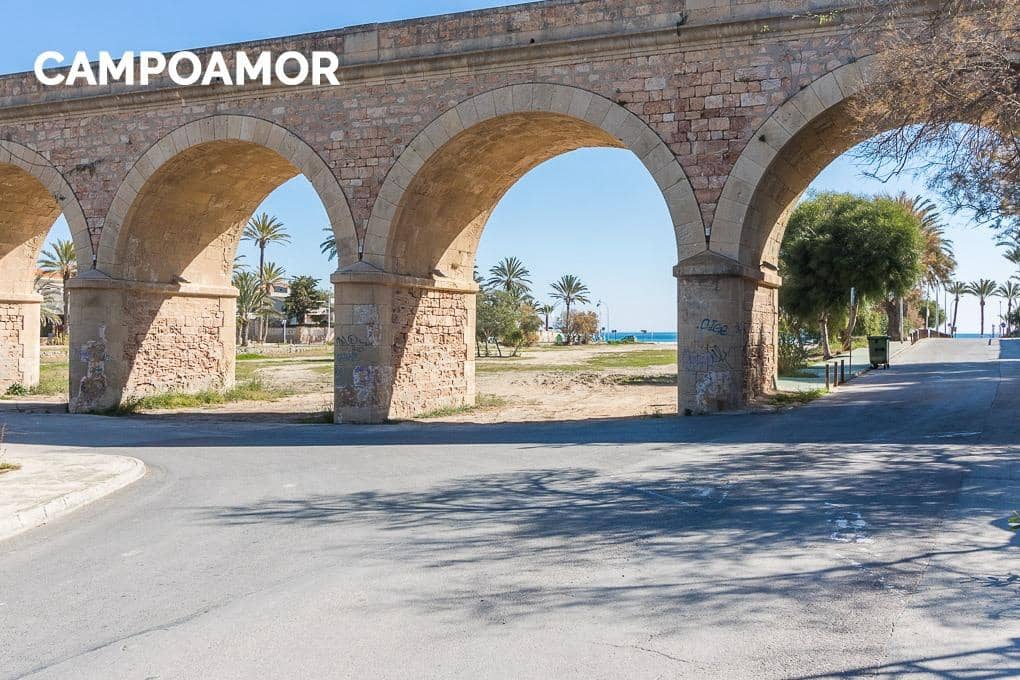 3 soveværelse Semi-Rækkehus til salg i Playa Flamenca - € 297.000 (Ref: 9983384)